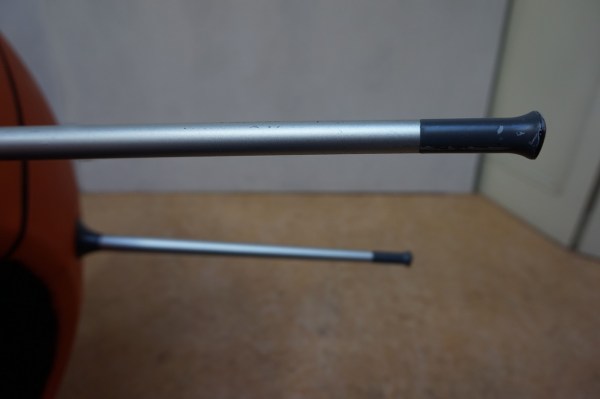 Montis-Coco-Nederlands-Design-draaistoel-tulpvoet-Space-age-oranje-leer-cocktail-lounge-chair-Dutch-leather-tulip-4-10