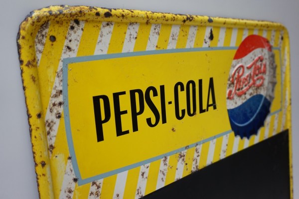 Pepsi-Cola-reclamebord-schrijfbord-vintage-oud-tin-advertising-sign-board-Blechschild-Werbetafel-1950-jaren-50-03