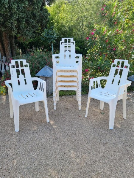 Pierre-Paulin-Henry-Massonnet-plastic-Boston-garden-chairs-stoelentuinstoelen-stapelstoelen-stacking-partij-00011