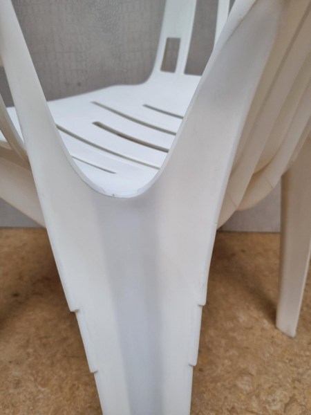 Pierre-Paulin-Henry-Massonnet-plastic-Boston-garden-chairs-stoelentuinstoelen-stapelstoelen-stacking-partij-00015