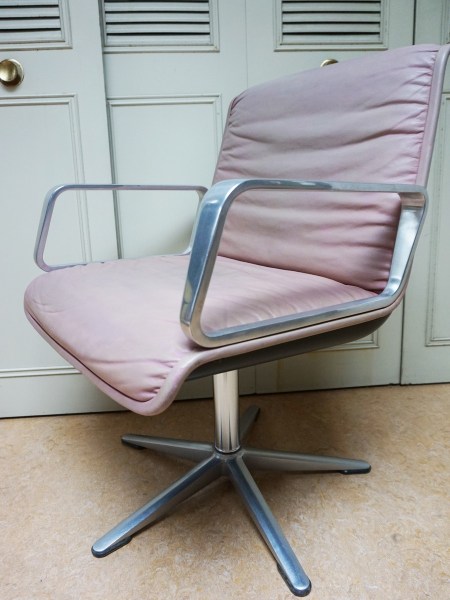 Pink-leather-Wilkhahn-armchair-office-chair-bureaustoel-Program-Delta-Design-00003