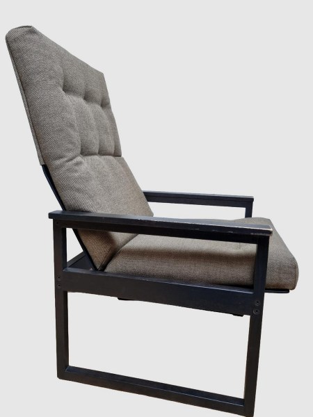 Rainer-Schell-Franz-Schlapp-Mobel-lounge-chairs-fauteuils-armstoelen-armchairs-minimalistic-design-1970s-adjustable-00019