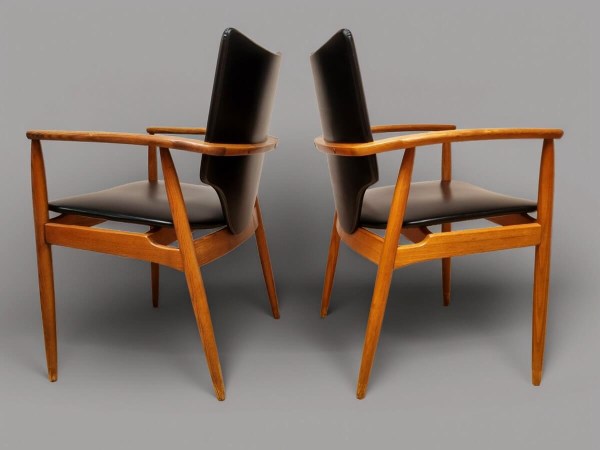Scandinavische-armstoelen-vintage-fauteuils-teak-zwarte-skai-Scandinavian-armchairs-black-leatherette-design-00011