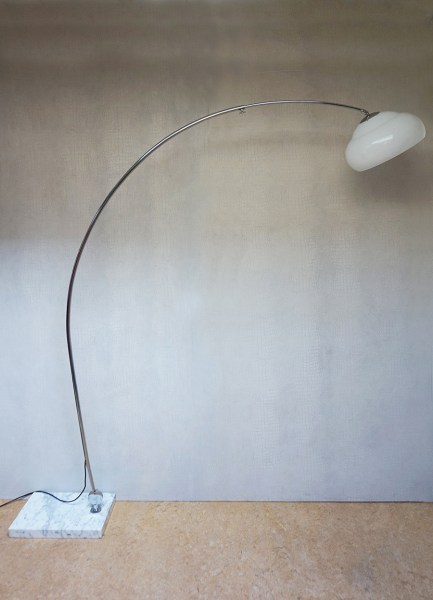 Stilux-Italiaanse-vintage-design-booglamp-verstelbare-retro-arc-lamp-retro-arclamp-marmeren-voet-Carrara-XL