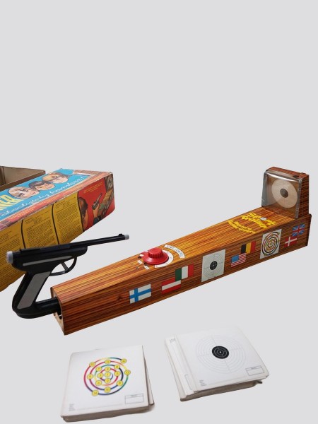 Technofix-sport-trainer-oud-blikken-speelgoed-orginele-doos-tin-plate-toy-shooting-game-vintage-318-00001