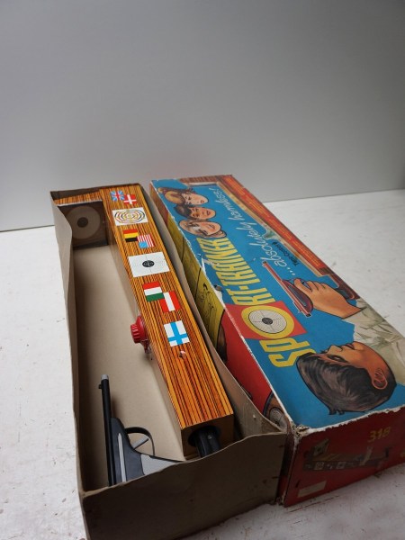 Technofix-sport-trainer-oud-blikken-speelgoed-orginele-doos-tin-plate-toy-shooting-game-vintage-318-00005