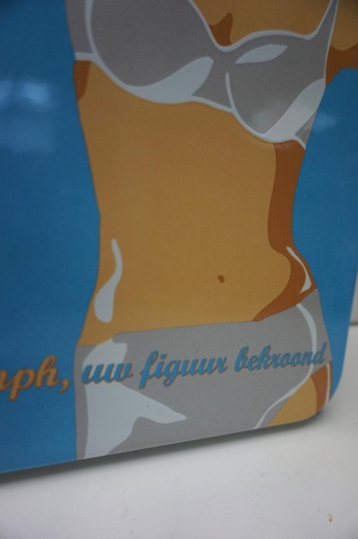 Triumph-International-Emaille-Reclame-bord-ondrgoed-bh-uw-fguur-bekroond-jaren-7006