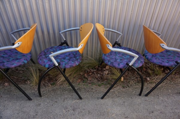 Vepa-Alpine-Memphis-style-stapelbare-stoelen-stackable-conference-dining-chairs-eetkamerstoel-vergarderstoel