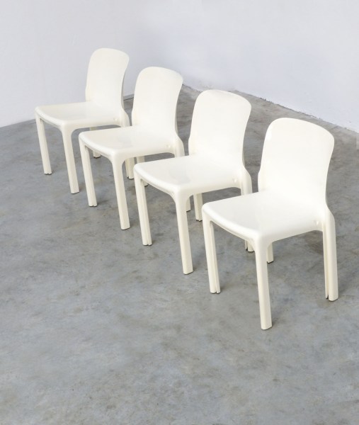 Vintage-Selene-Chairs-by-Vico-Magistretti-Artemide-stoelen