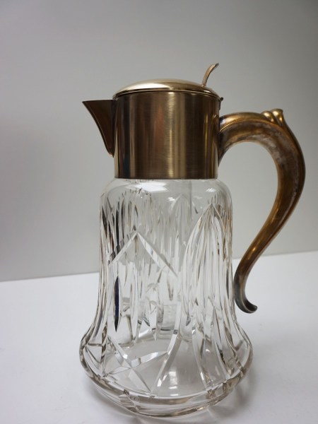 Vintage-geslepen-kristallen-vergulde-schenkkan-waterkan-wijnkan-karaf-ijs-oude-cut-crystal-glass-pitcher-gilded