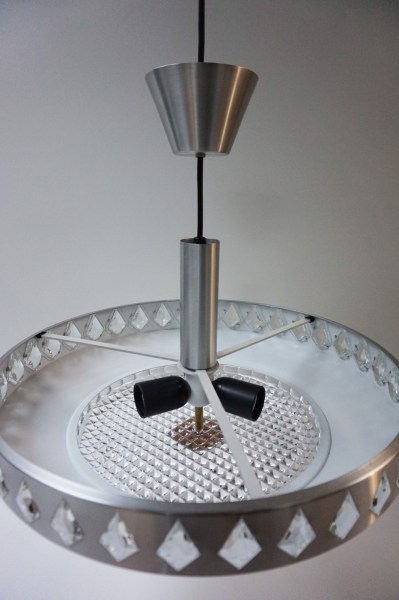 Vitrika-Orrefors-hanglamp-Scandinavisch-Zweeds-Deens-design-midcentury-vintage-aluminium-kristal-glass-pendant-lamp