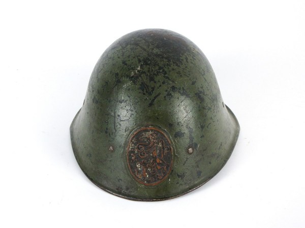 WWII-Nederlandse-M34-staalhelm-model-1934-Dutch-steel-helmet