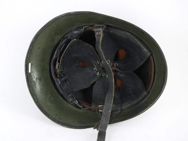 WWII-Nederlandse-M34-staalhelm-model-1934-Dutch-steel-helmet-00005