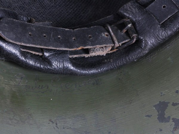 WWII-Nederlandse-M34-staalhelm-model-1934-Dutch-steel-helmet-00008