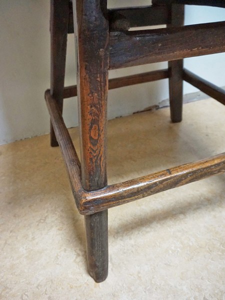 Wabi-Sabi-table-rustic-work-swiss-banker-merchant-primitive_9