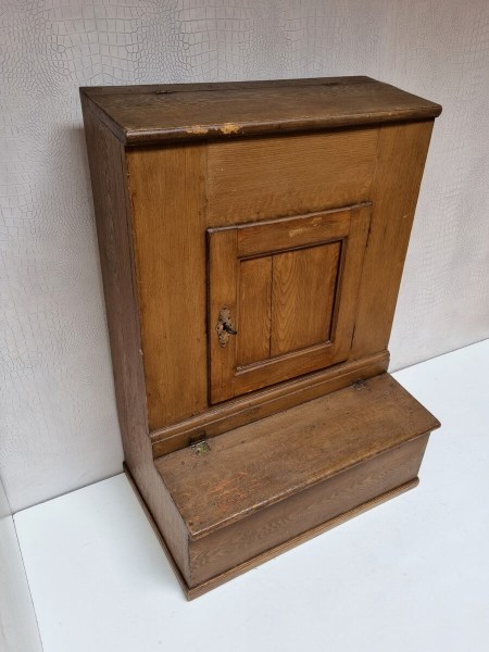 antiek-devotiekastje-Prie-Dieu-nonnenkastje-opbergkastje-klooster-privé-kapel-devotional-cabinet-convent-privat-chapel-00002