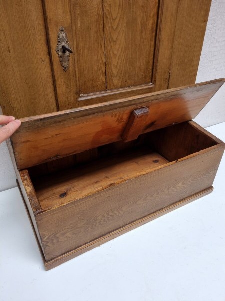 antiek-devotiekastje-Prie-Dieu-nonnenkastje-opbergkastje-klooster-privé-kapel-devotional-cabinet-convent-privat-chapel-00006