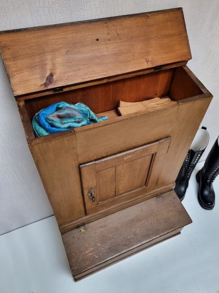 antiek-devotiekastje-Prie-Dieu-nonnenkastje-opbergkastje-klooster-privé-kapel-devotional-cabinet-convent-privat-chapel-00014