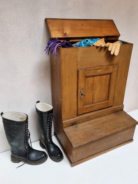antiek-devotiekastje-Prie-Dieu-nonnenkastje-opbergkastje-klooster-privé-kapel-devotional-cabinet-convent-privat-chapel-00016