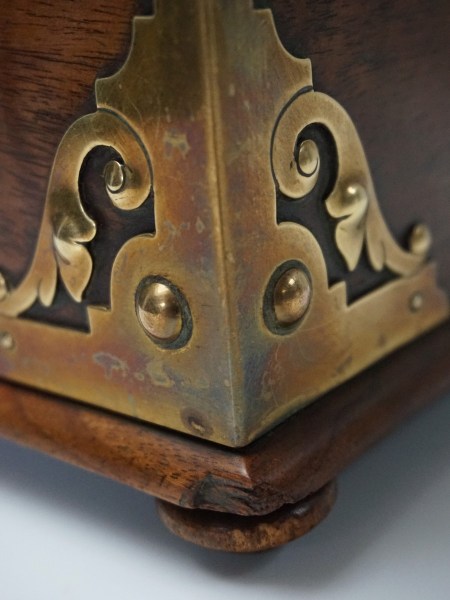 antiek-nederlands-engels-kistje-notenhout-koper-messing-bijbel-documenten-box-coffer-antique-walnut-brass-Dutch