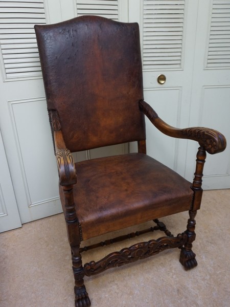 antique-leather-throne-castle-armchair-kasteelstoel-kasteel-fauteuil-armstoel-antiek