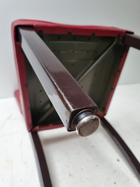 army-chairs-American-WWII-goodform-allsteel-General-fireproofing-Company-officer-furniture-leger-stoelen-c-00009