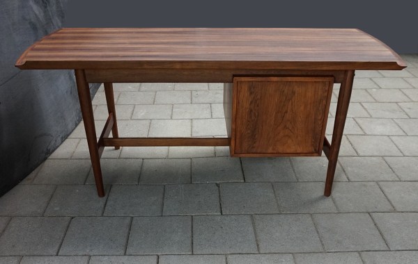 Arne-Vodder-Sibast-Danish-design-vintage-desk-bureau-rosewood-palissander_