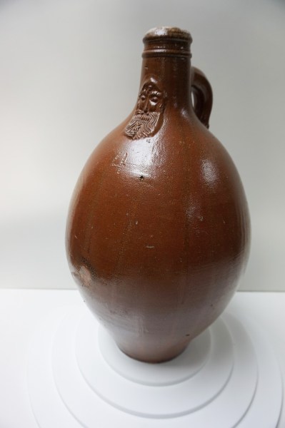 baarmankruik-antieke-baardman-kruik-bellarmine-zoutglazuur-jug-salt-glazed-antique-4-17th-17de-eeuw-00023