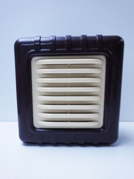 bakeliet-speaker-radio-luidspeaker-loudspeaker-oldtimer-auto-vintage-oude-old
