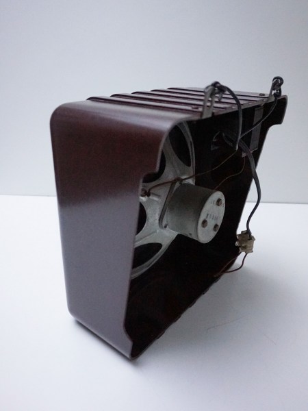 bakeliet-speaker-radio-luidspeaker-loudspeaker-oldtimer-auto-vintage-oude-old