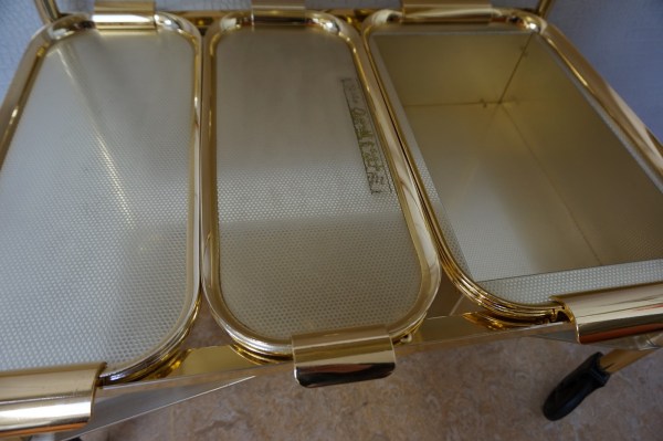 bar-serving-drinks-trolley-cart-gold-aluminium-serveerwagen-vintage-holywood-regency-kaymet-woodmet-00003
