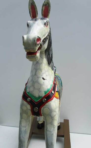 Origineel antiek kermispaard / caroussel paard, old wooden fairground, caroussel horse