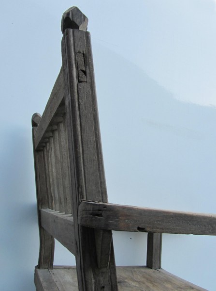 folk-art-chair-armchair-country-rustic-farmhouse-wabi-sabi-primitieve-antieke-volkskunst-houten-armstoel-stoel-1700-17th-g5