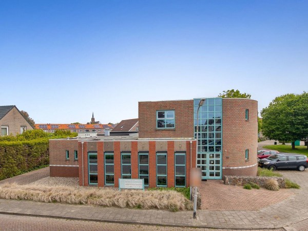 gebouw-te-koop-huis-woning-motorboot-zeiljacht-zeezeilen-zeilboot-motorjacht-watersport-breskens-ligplaats-antwerpen_b