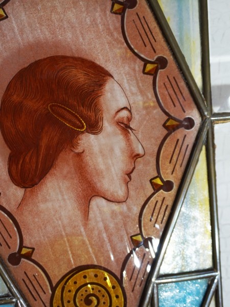 Amsterdamse-school-glas-in-lood-panelen-ramen-art-deco-dames-portretten-roaring-twenties-gebrandschilderd-stained-glass