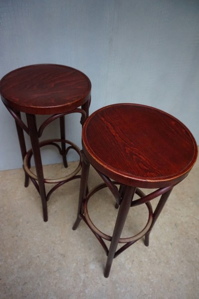 houten-barkrukken-thonet-stijl-mahonie-gebeitst-jaren-70-bentwood-bar-stools-barstool-vintage-1970s-00007