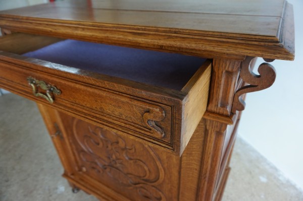jugendstil-art-nouveau-Gustave-Serrier-Bovy-style-commode-kastje-nachtkastje-eiken-lade-chest-cabinet-bedside-oak-10