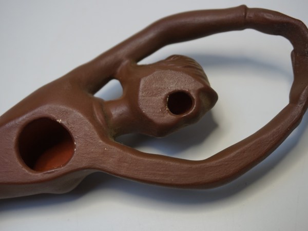 keramiek-Flora-Gouda-Holland-wandsculptuur-schaatster-kunstschaatster-keramisch-kunstwerk-Sjoukje-Dijkstra-00003