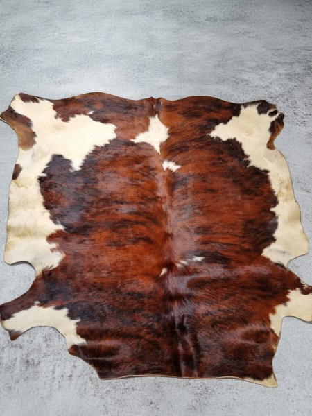 koevel-koeienhuid-koeienvel-vloerkleed-koeien-kleed-cowhide-koeienvacht-nieuw-vintage-bruin-00004