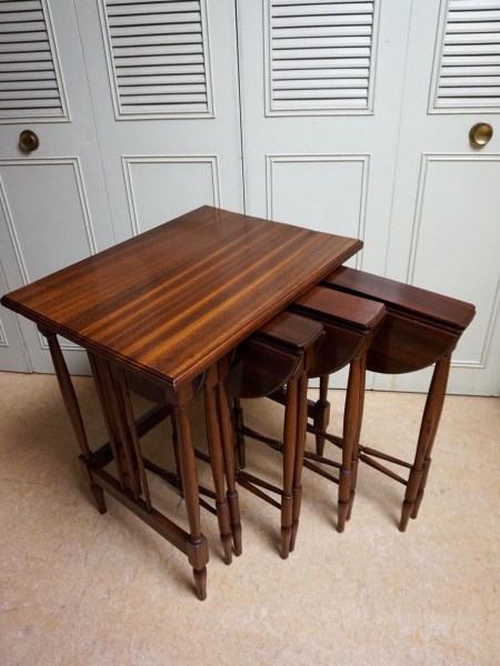 nesting-serving-stacking-side-tables-tall-folding-coffee-wine-teak-hoge-bijzettafels-nesttafels-vintage-midcentury-00013