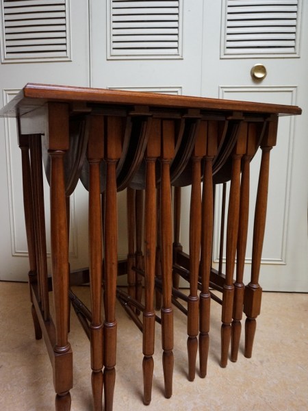 nesting-serving-stacking-side-tables-tall-folding-coffee-wine-teak-hoge-bijzettafels-nesttafels-vintage-midcentury-00014