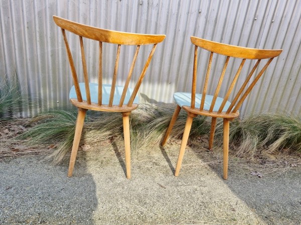 retro-vintage-spijlenstoelen-spijlen-stoelen-skai-spindle-back-chairs-00005