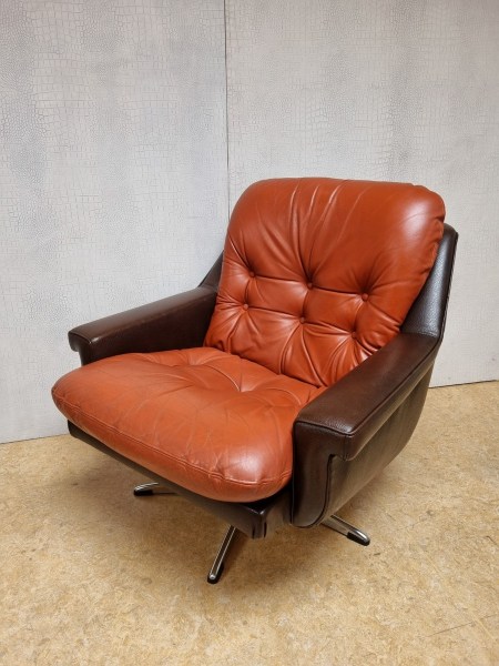 swivel-lounge-chair-vintage-mid-century-draaifauteuil-Scandinavisch-design-Scandinavian-1970s-seventies-00010
