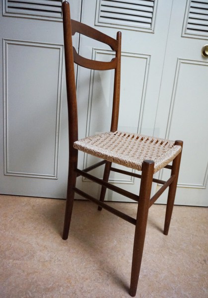 vintage-Gio-Ponti-stijl-stoel-superleggera-chair