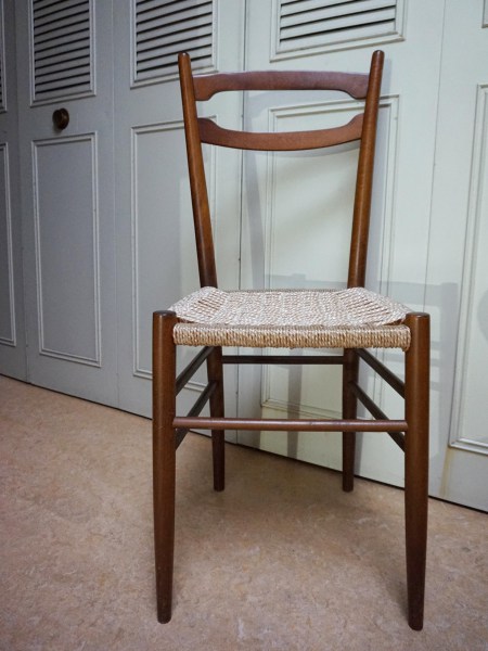 vintage-Gio-Ponti-stijl-stoel-superleggera-chair