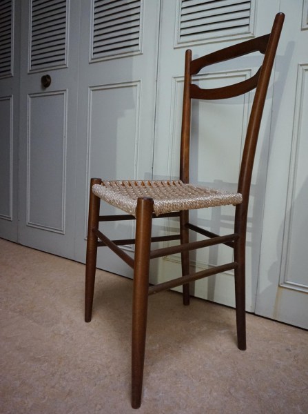 vintage-Gio-Ponti-stijl-stoel-superleggera-chair