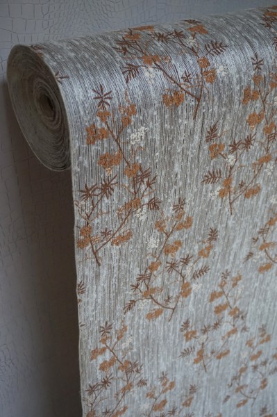 vintage-behang-extra-breed-1-meter-textielbehang-zijdebehang-linnenbehang-antiek-bladeren-takken-bruin-wallpaper-00003