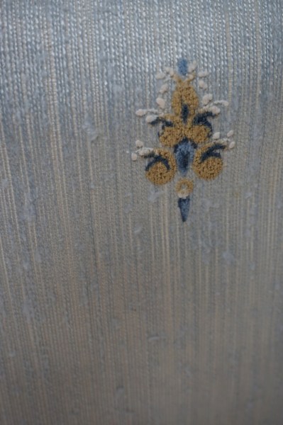 vintage-behang-extra-breed-1-meter-textielbehang-zijdebehang-linnenbehang-antiek-blauw-blu-barok-wallpaper-00003