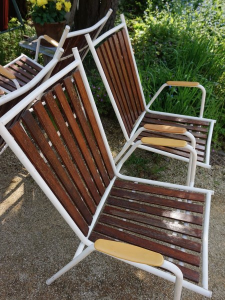 vintage-deense-tuinstoelen-mid-century-daneline-BKS-slatted-teak-stacking-garden-chairs-danish-retro