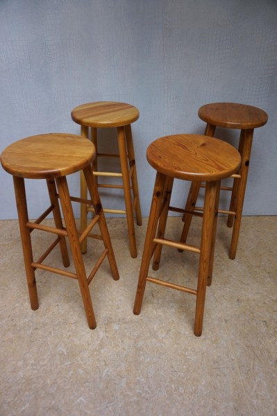 vintage-hoge-bar-kruk-grenen-pine-barstool-bar-stool-chalet-style-midcentury-4-plantentafel-05